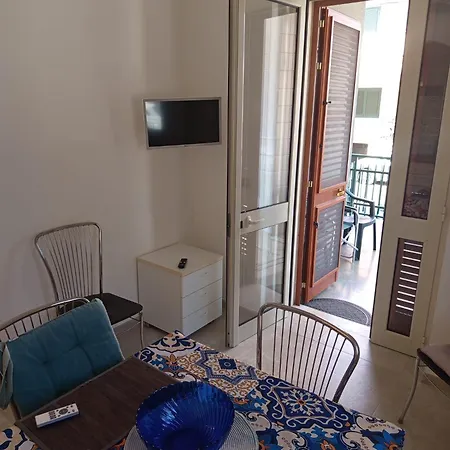 شقة Castello
